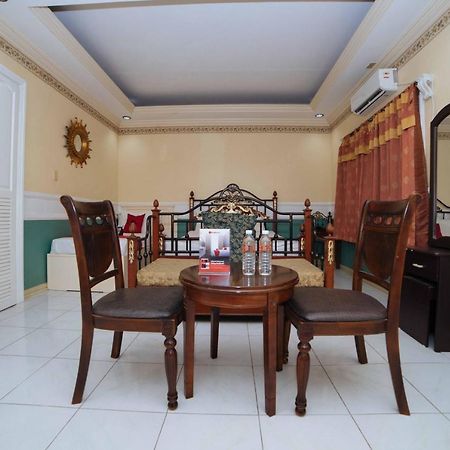 Reddoorz @ Fields Avenue Angeles City Εξωτερικό φωτογραφία