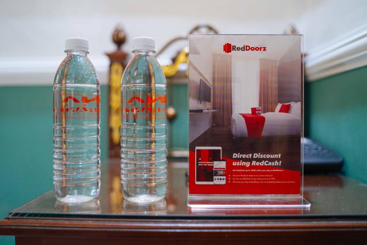 Reddoorz @ Fields Avenue Angeles City Εξωτερικό φωτογραφία