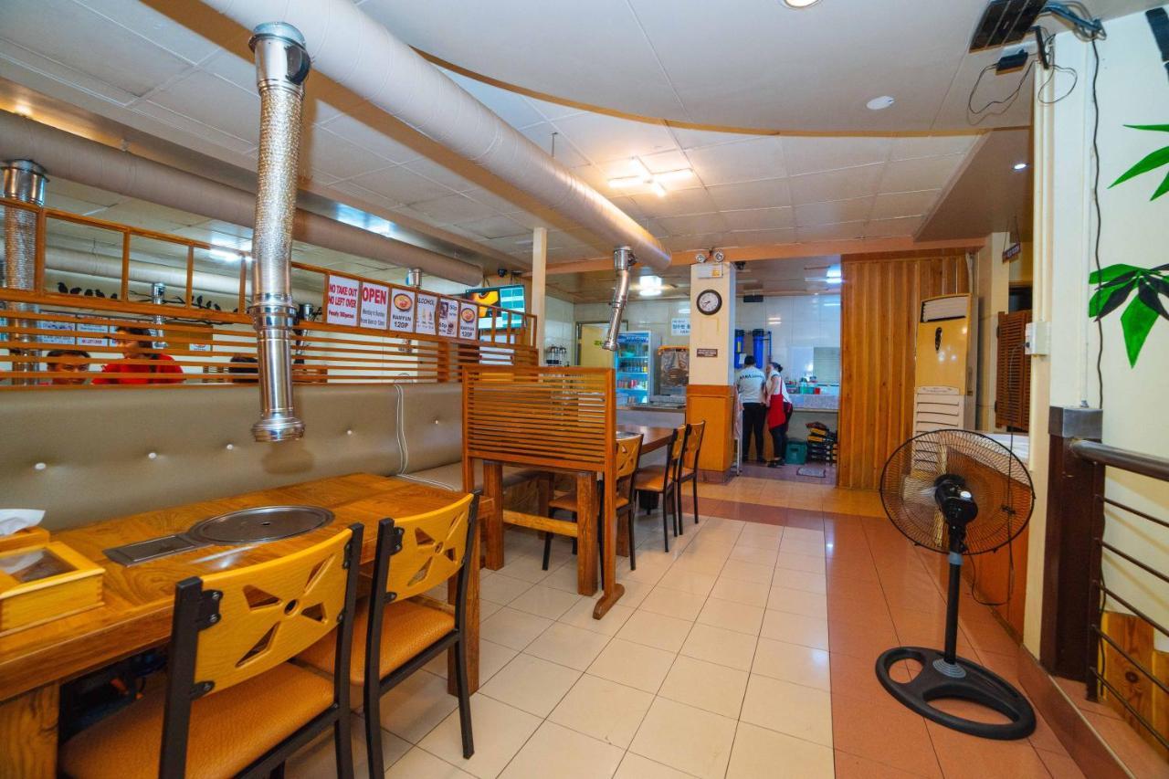 Reddoorz @ Fields Avenue Angeles City Εξωτερικό φωτογραφία