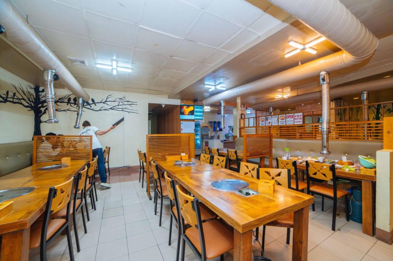 Reddoorz @ Fields Avenue Angeles City Εξωτερικό φωτογραφία